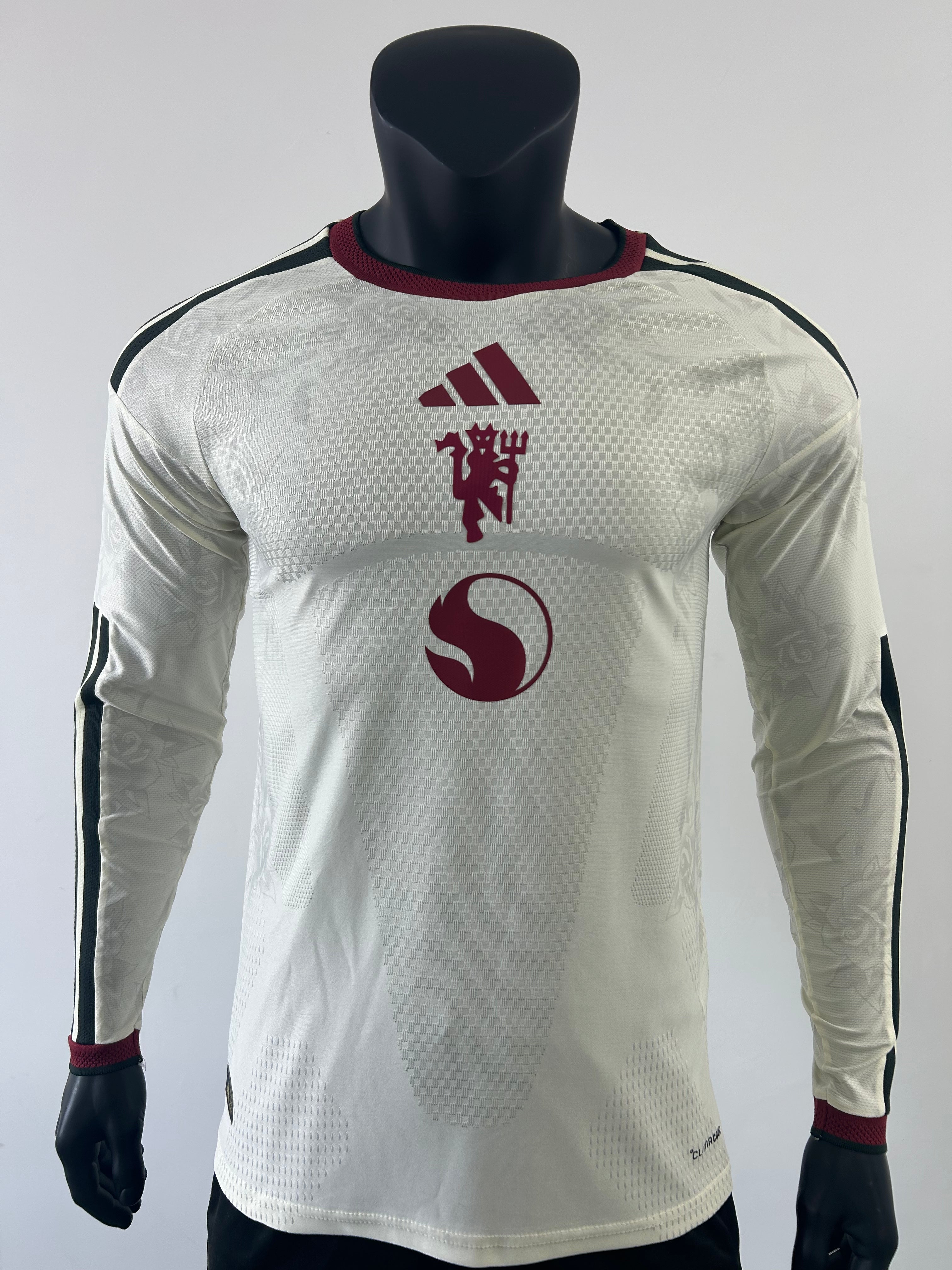 Manchester United 26/27 Alt
