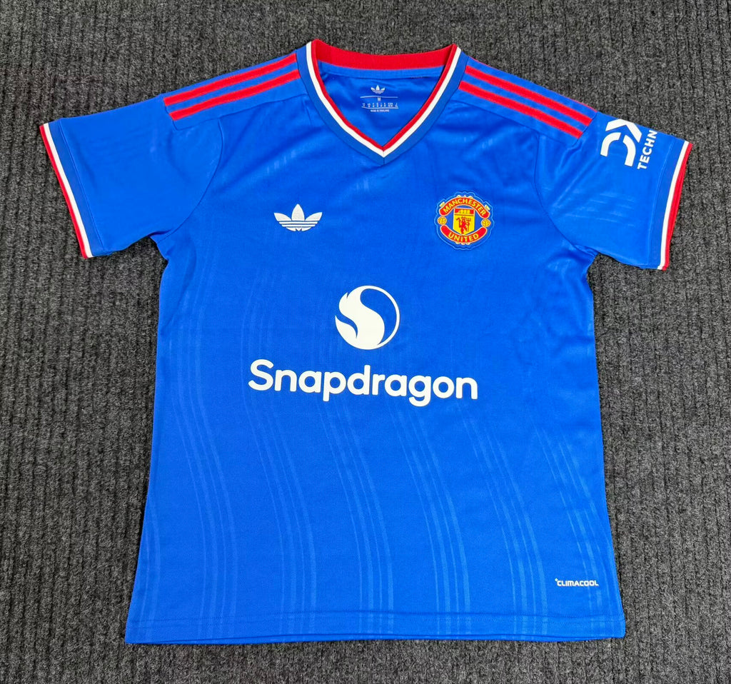 Manchester United 26/27 Visita