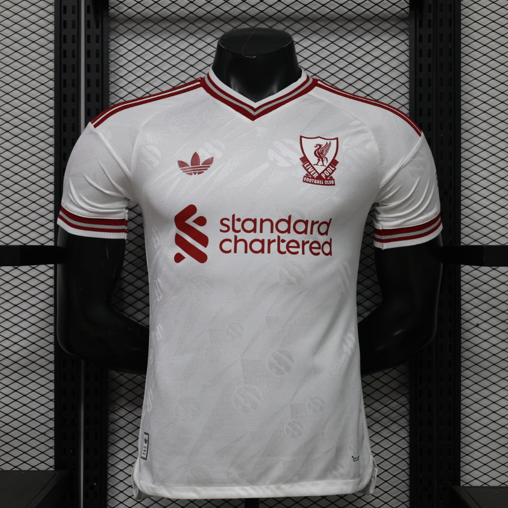 Liverpool 26/27 Visita