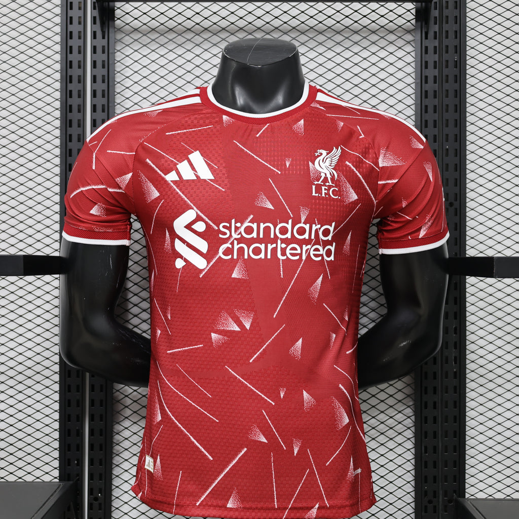 Liverpool 26/27 Local