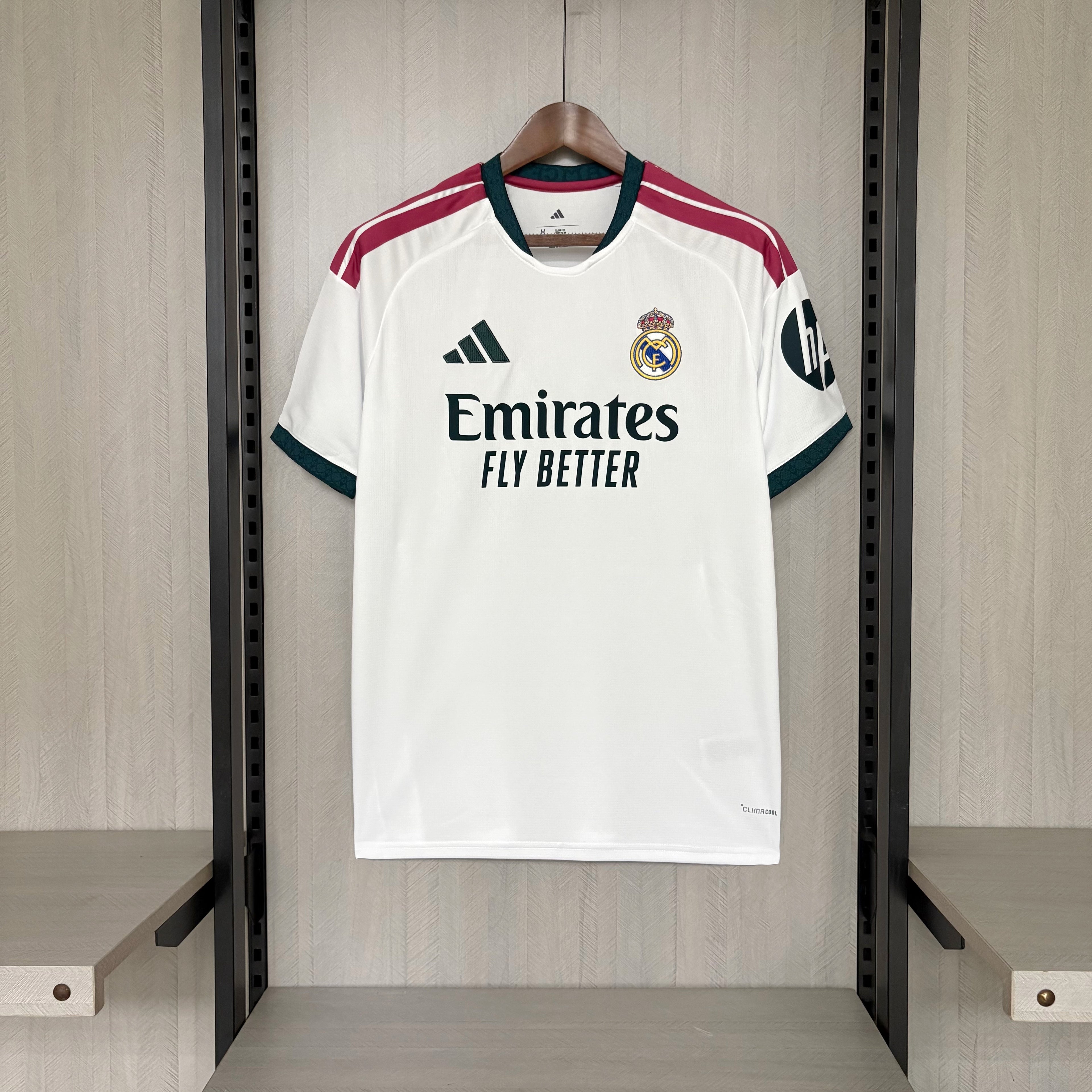 Real Madrid 26/27 Local