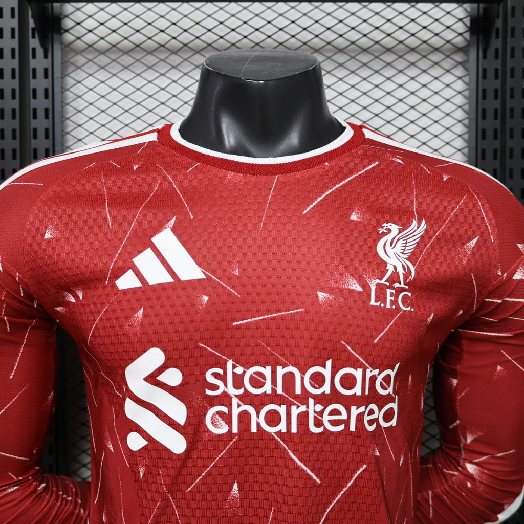 Liverpool 26/27 Local