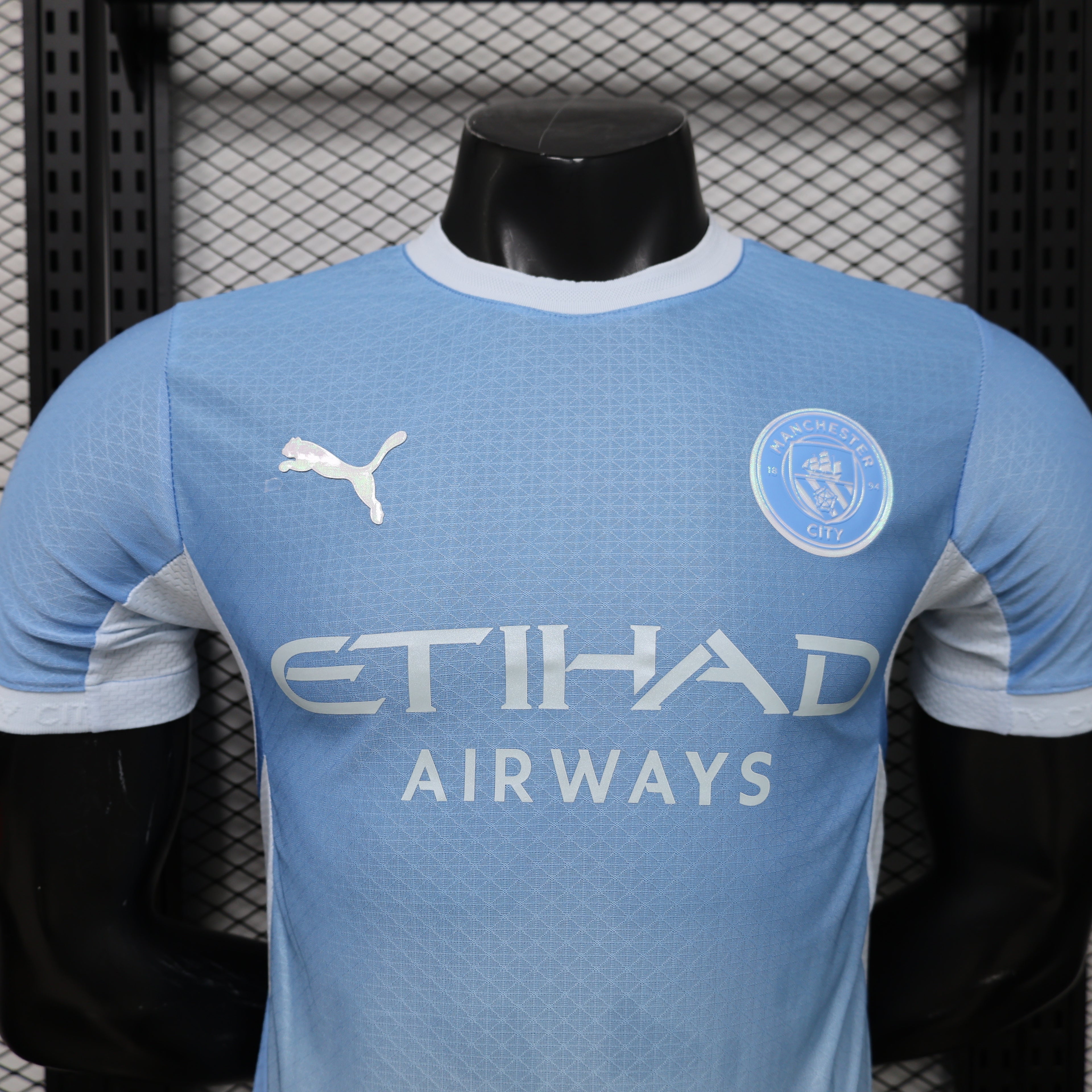 Manchester City 26/27 Local