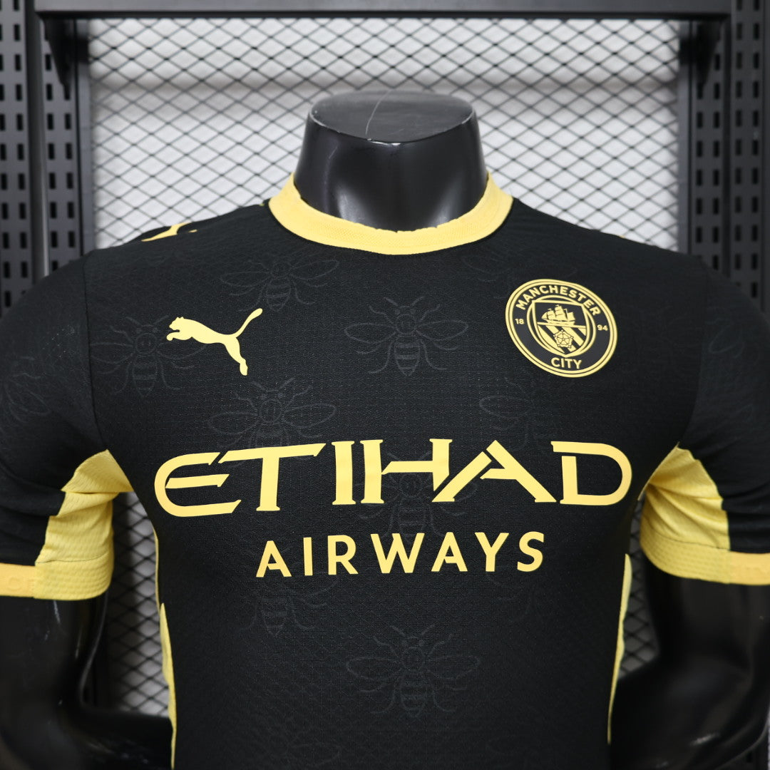 Manchester City 26/27 Alt