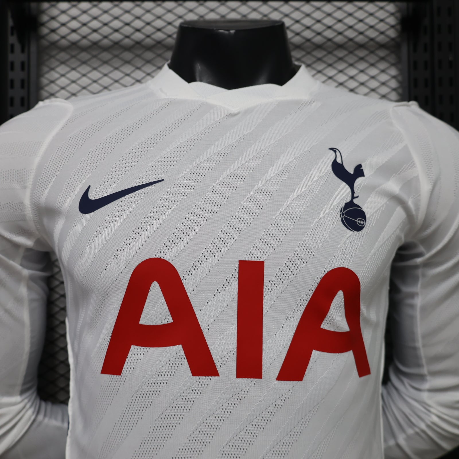 Tottenham 26/27 Local