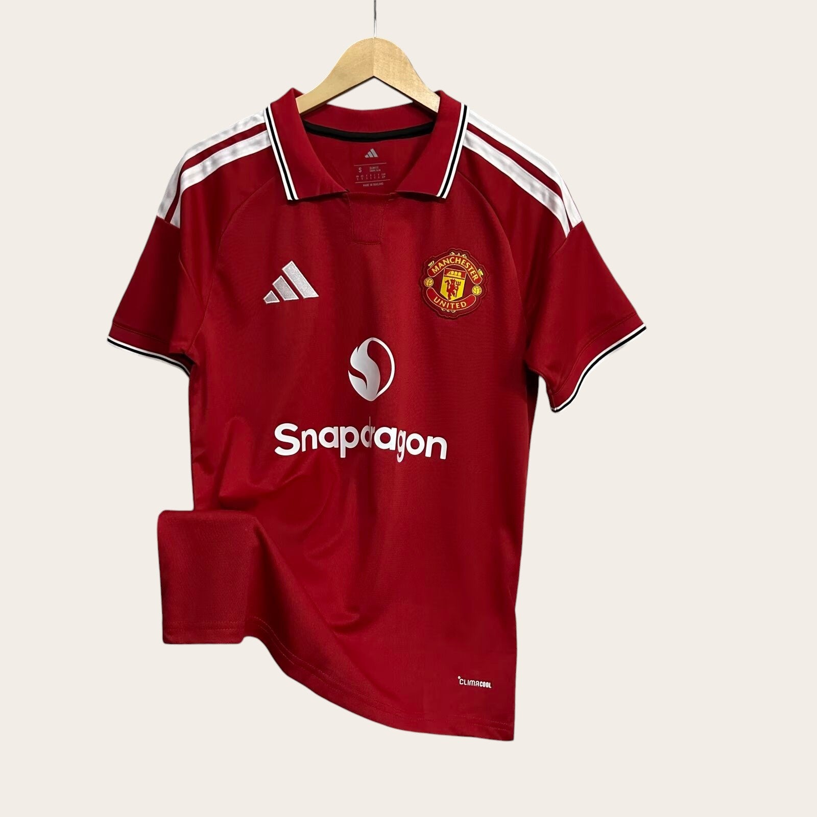 Manchester United 26/27 Local
