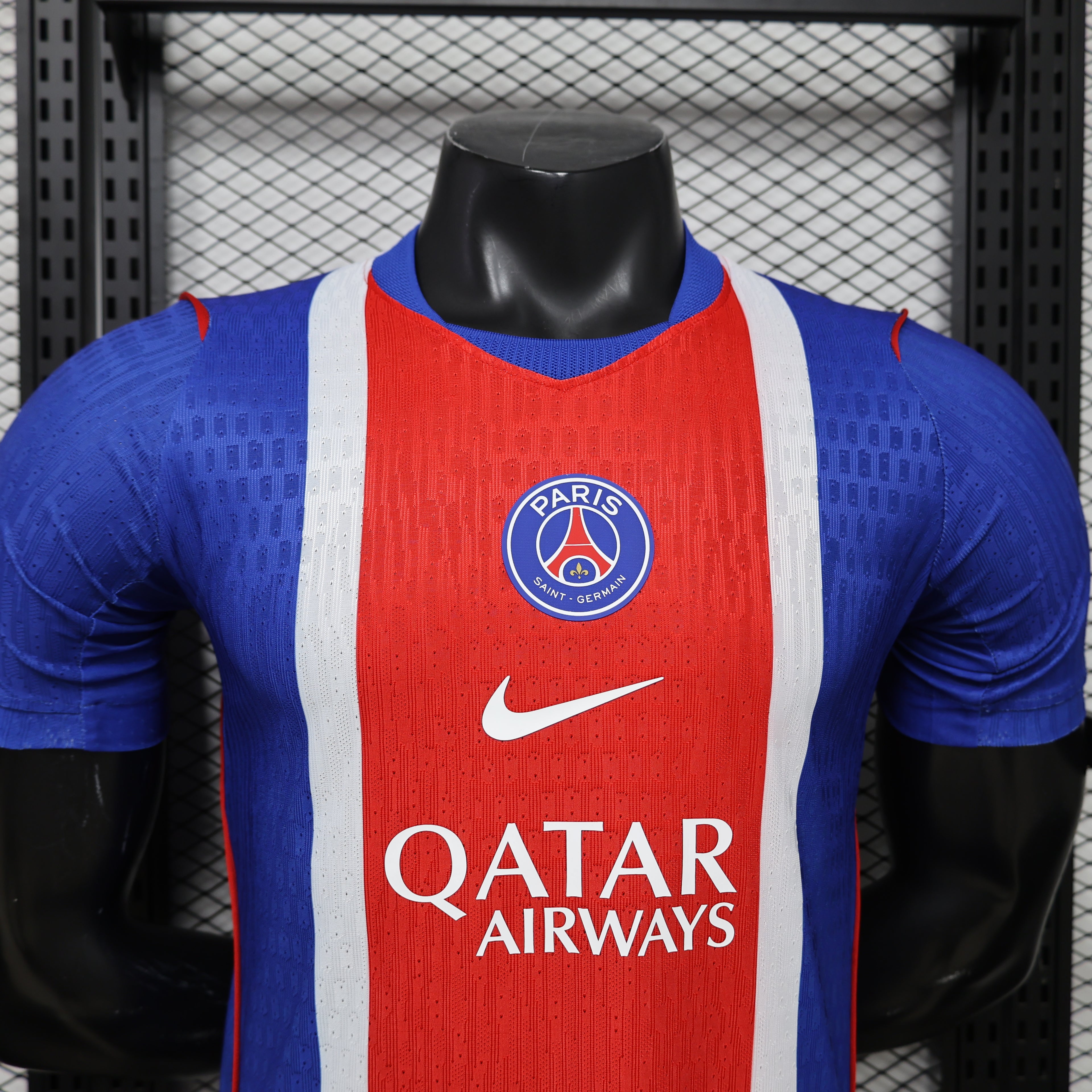 PSG 26/27 Local
