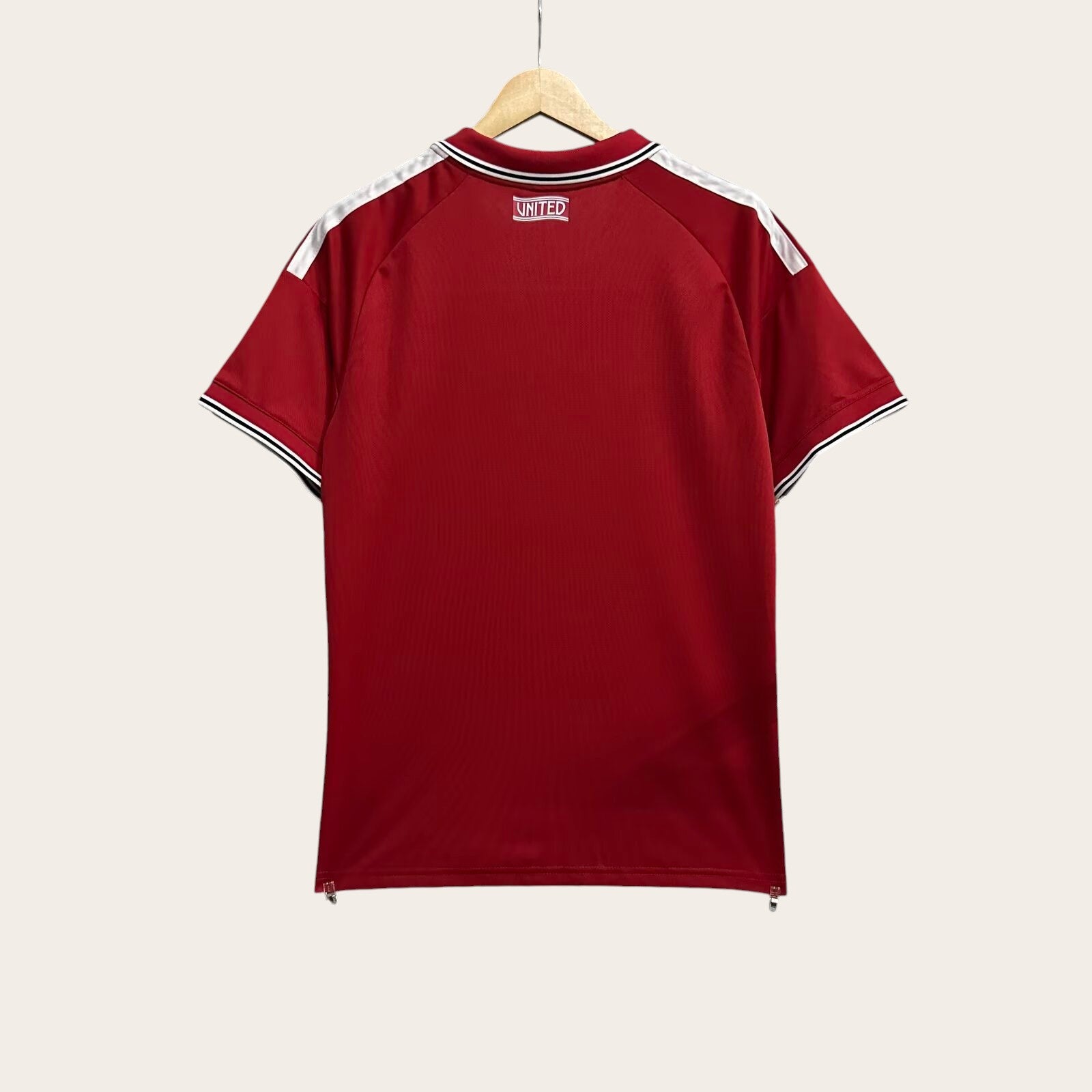 Manchester United 26/27 Local
