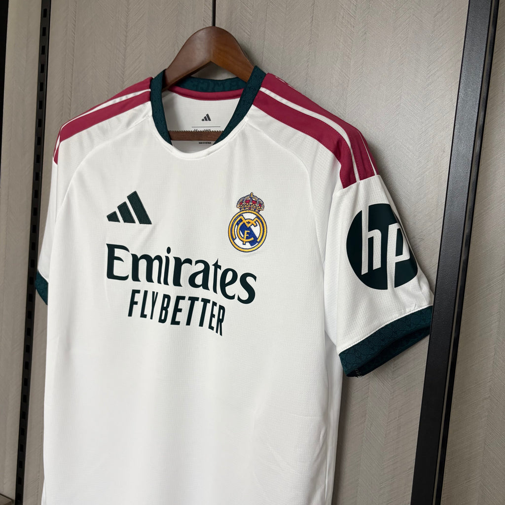 Real Madrid 26/27 Local