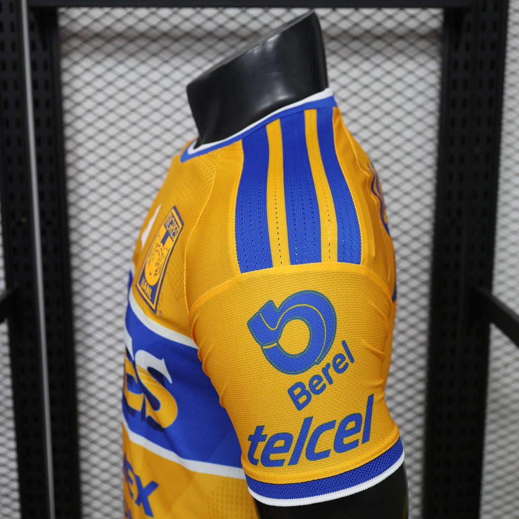 Tigres 26/27 Local