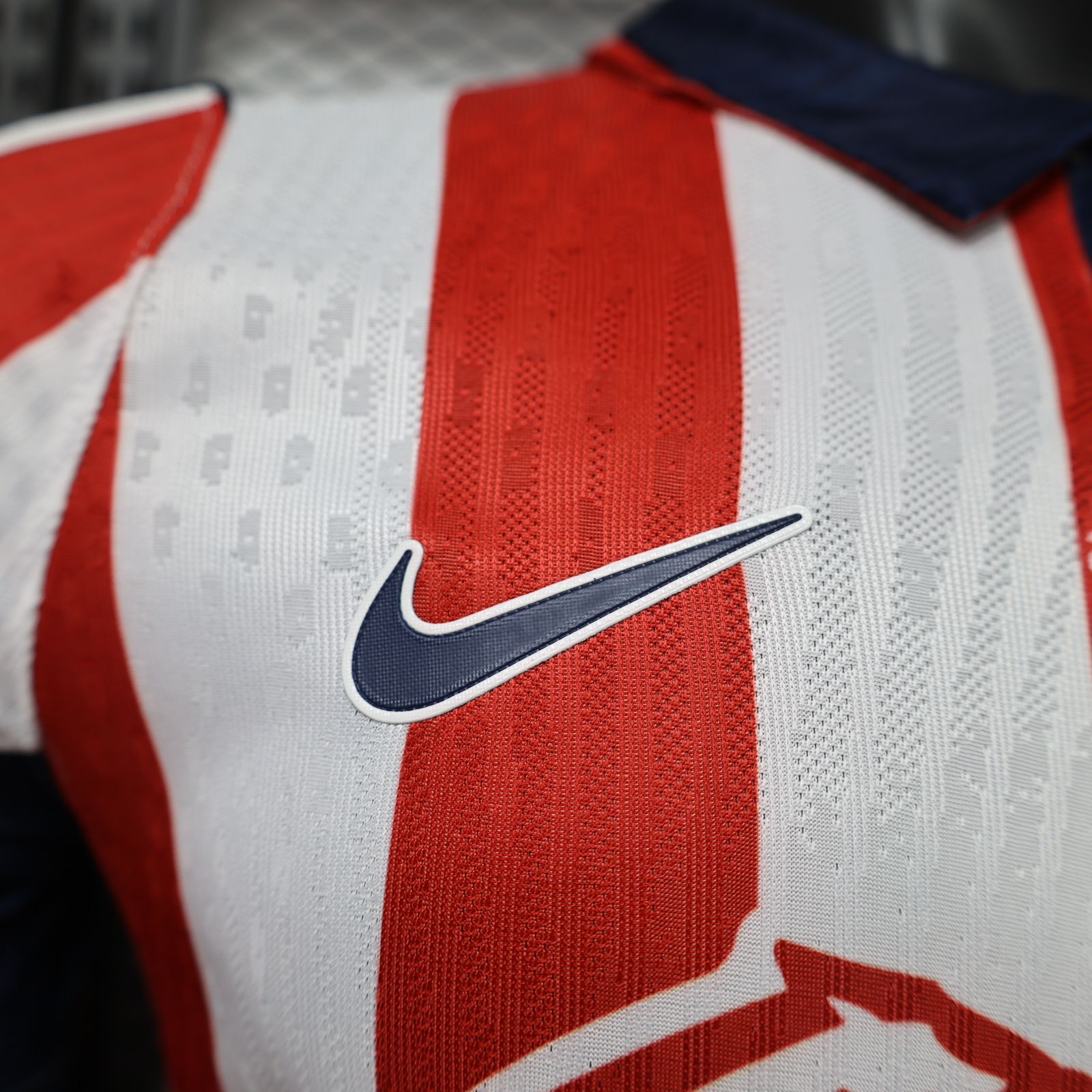 Chivas 26/27 Local