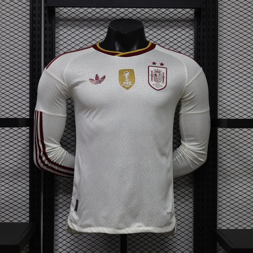 España 26/27 2 Campeon Mundial 2 Estrellas Visita