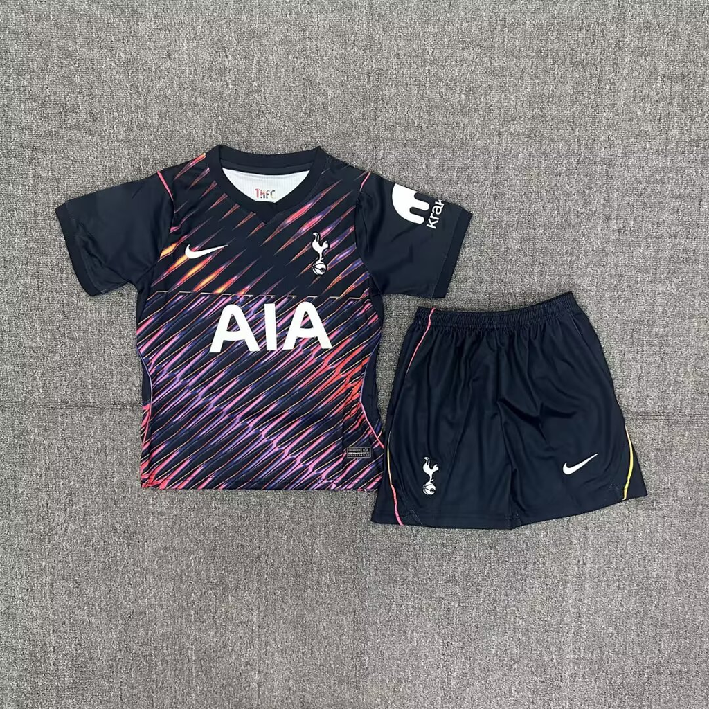 Tottenham Hotspur 26/27 Visita Infantil