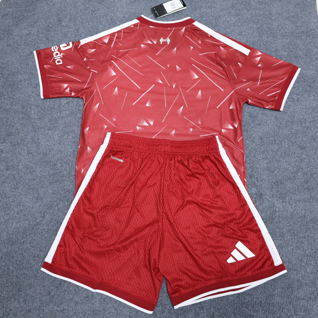 Liverpool 26/27 Local Infantil