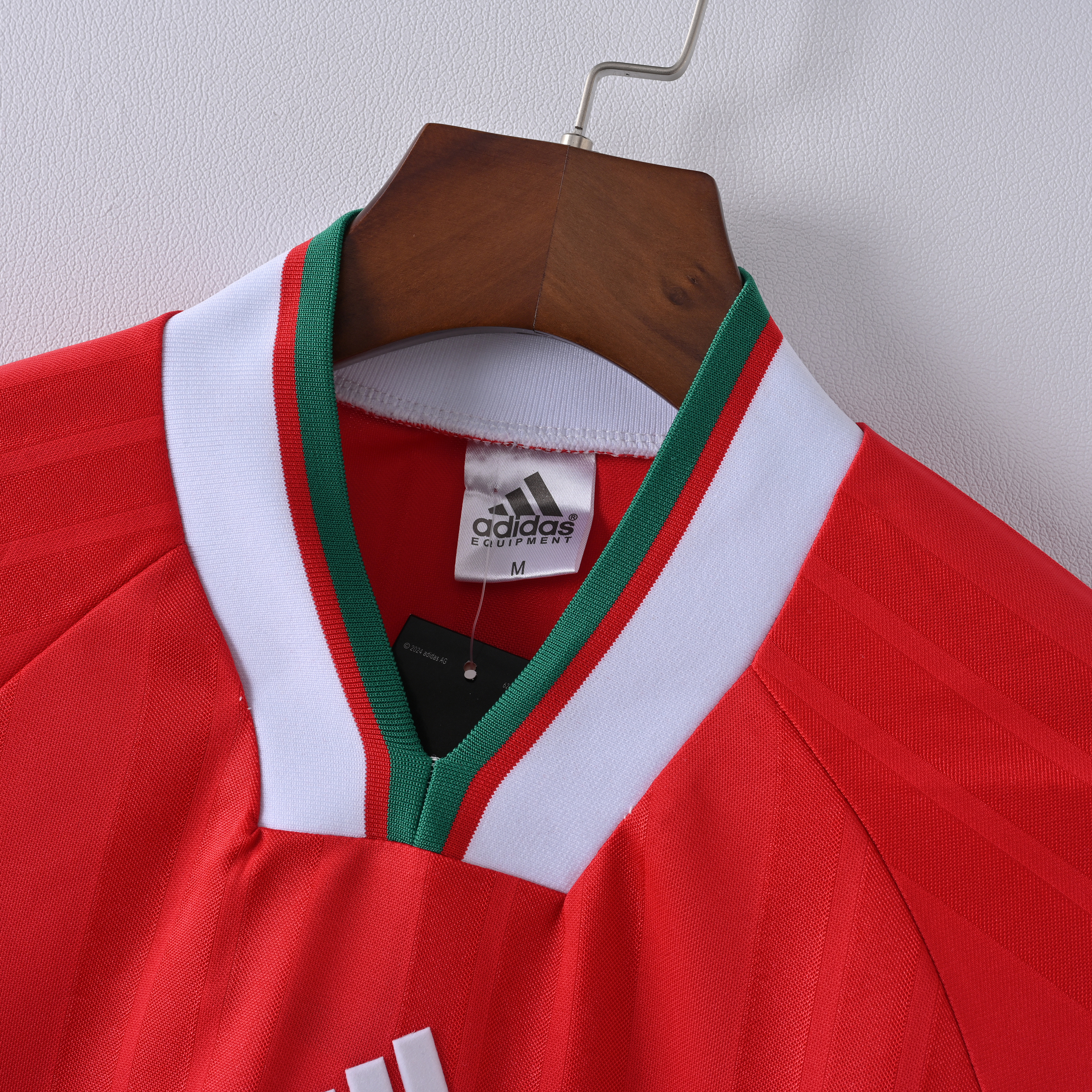 Liverpool 93/95 Local
